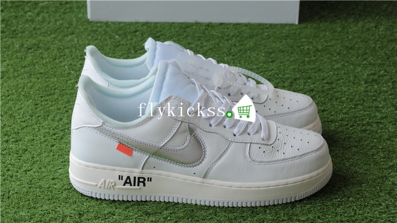 Nike Air Force 1\'07 Off White